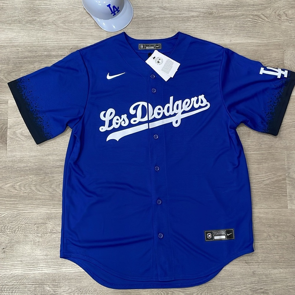 NWT LA Dodgers Bellinger Jersey- Size L